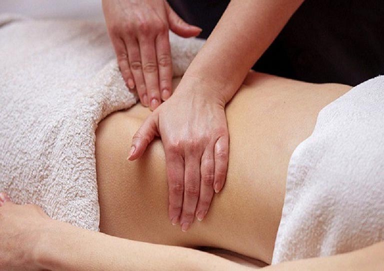 Massage dạ dày để giảm cơn đau