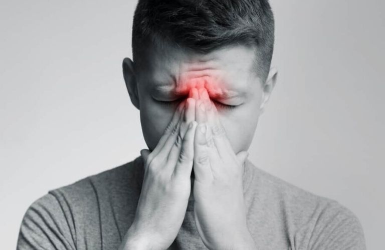 Viêm xoang mũi là gì? Triệu chứng thường thấy như thế nào?