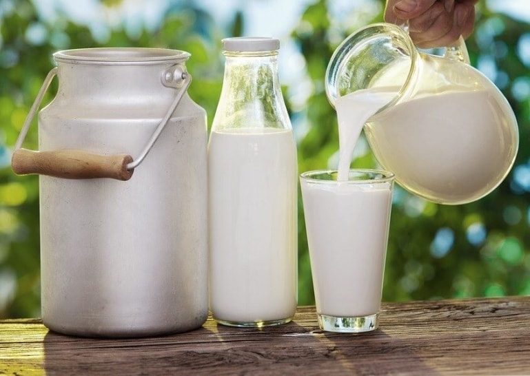 Người mắc bệnh sỏi thận nên chọn những loại sữa ít béo