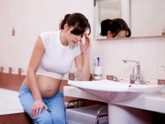 Tiểu buốt khi mang thai là bệnh gì? Nguyên nhân và cách chữa trị