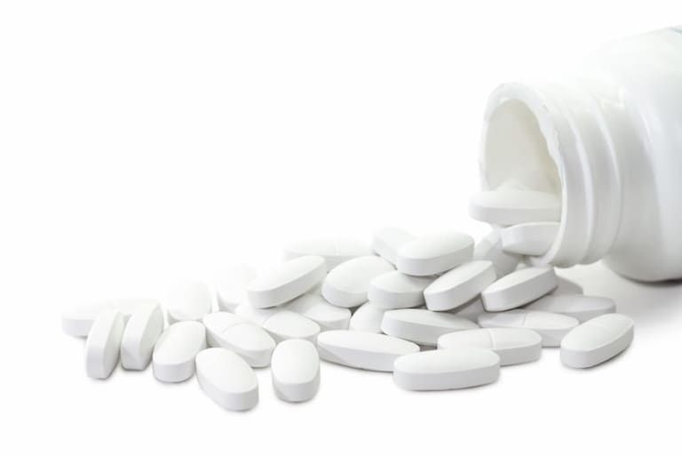 Nhóm thuốc kháng sinh Quinolones được sử dụng rộng rãi trọng điều trị viêm tiết niệu