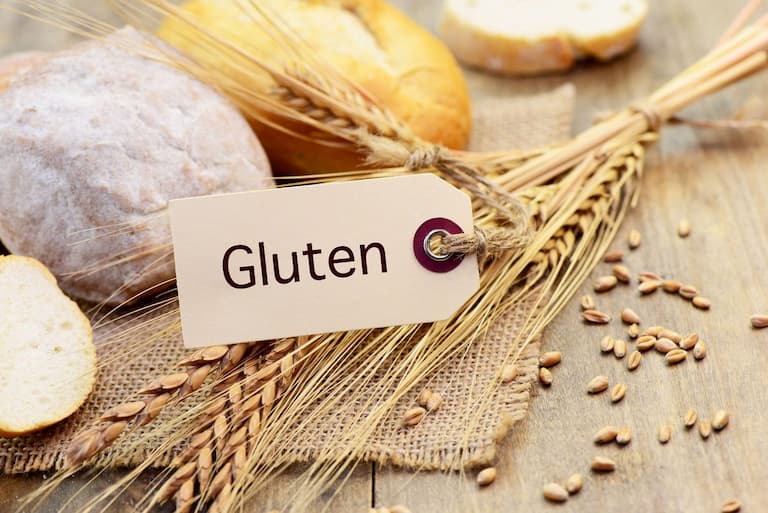 Người bệnh khớp gối không nên sử dụng các loại thực phẩm giàu gluten