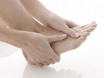 Đau khớp ngón chân: Nguyên nhân, triệu chứng, chẩn đoán và điều trị