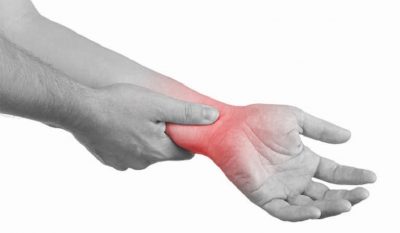 Viêm khớp cổ tay là bệnh gì? Nguyên nhân và cách điều trị
