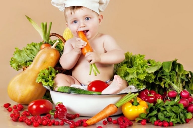 Trẻ bị viêm da cơ địa kiêng ăn gì và nên ăn gì là vấn đề cha mẹ có con bị bệnh khá đau đầu
