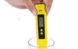 Máy đo là thiết bị cho chính xác chỉ số pH của nước