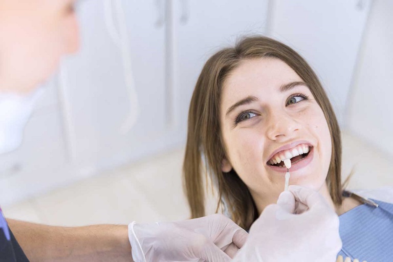 Răng Implant rất tự nhiên, giống với răng thật, đảm bảo tính thẩm mỹ ổn định