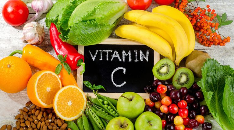 Bổ sung thực phẩm giàu Vitamin C giúp cải thiện tình trạng trễ kinh