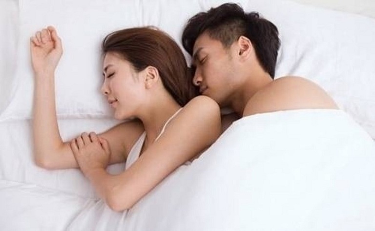 Ngủ đủ giấc cũng là yếu tố giúp quan hệ lâu ra