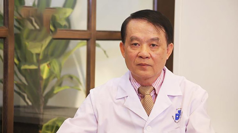 Tiến sĩ - Bác sĩ Nguyễn Duy Hưng- BV Da liễu TW