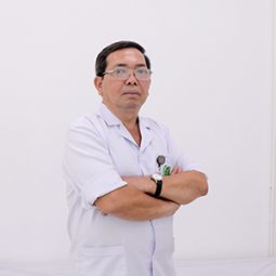 Bác sĩ Phạm Phi Long
